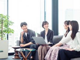 【Webデザイナー】教育系自社サービス・Webメディアのデザイナー!原則在宅勤務◎