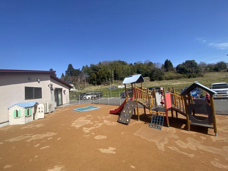 保育士パート社会保険完備/年齢不問/未経験OK（滋賀ひまわり保育園）4